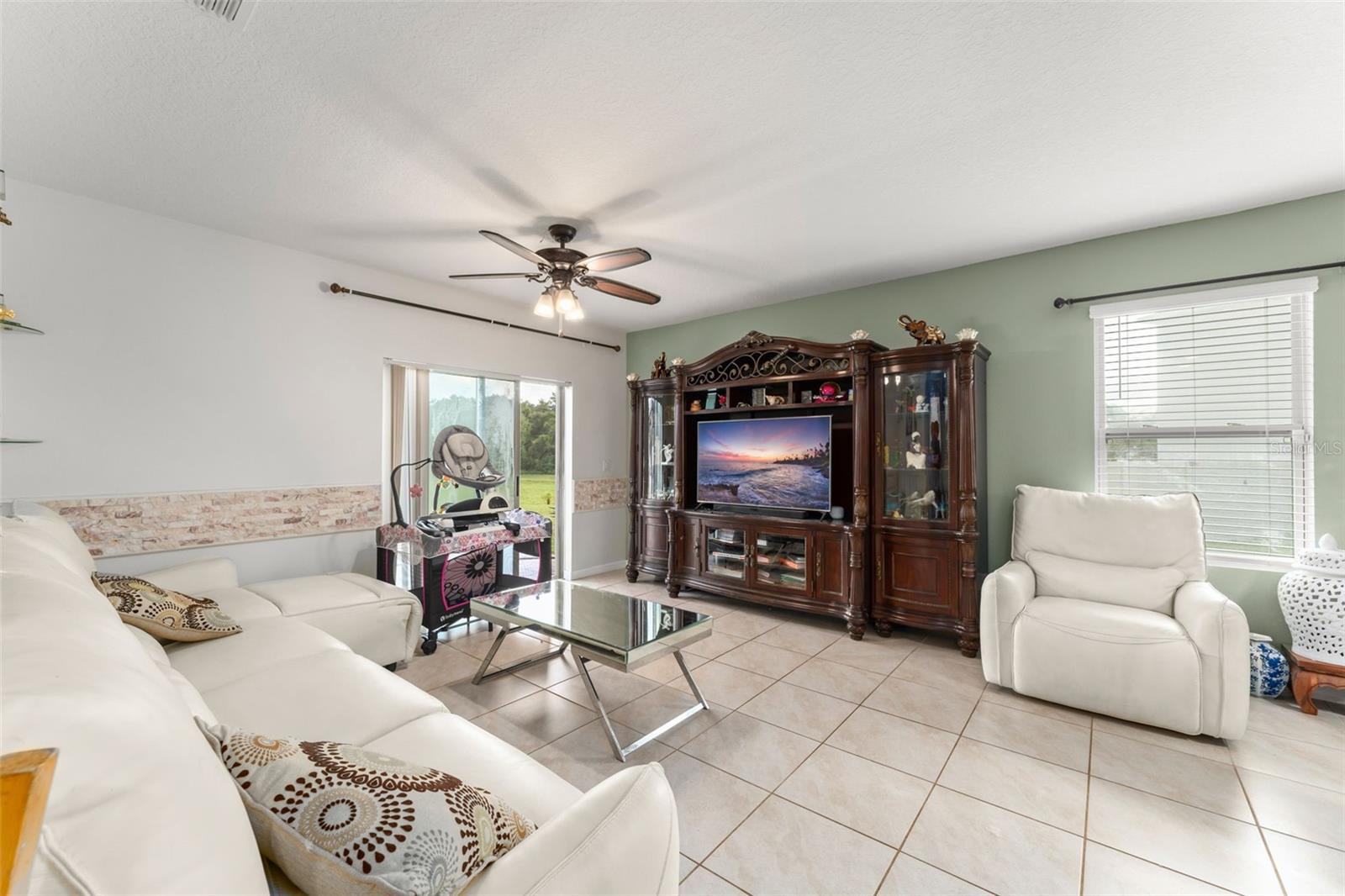 OAK TRAIL RESERVE - Residential