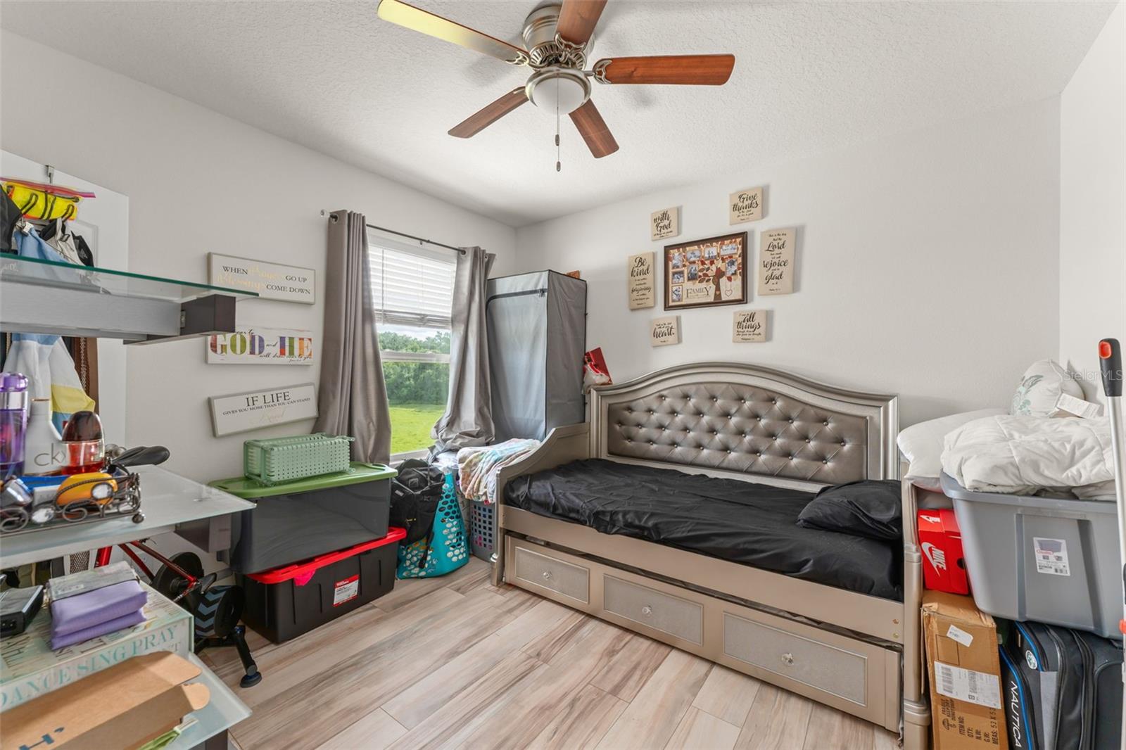 OAK TRAIL RESERVE - Residential