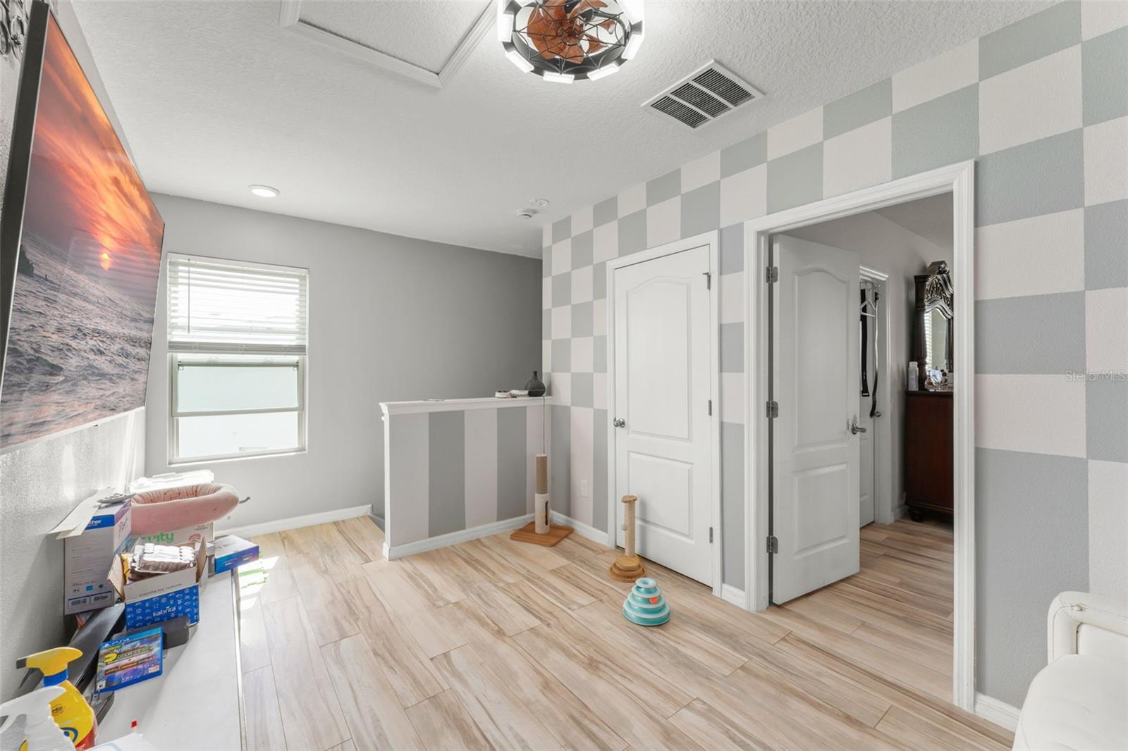 OAK TRAIL RESERVE - Residential