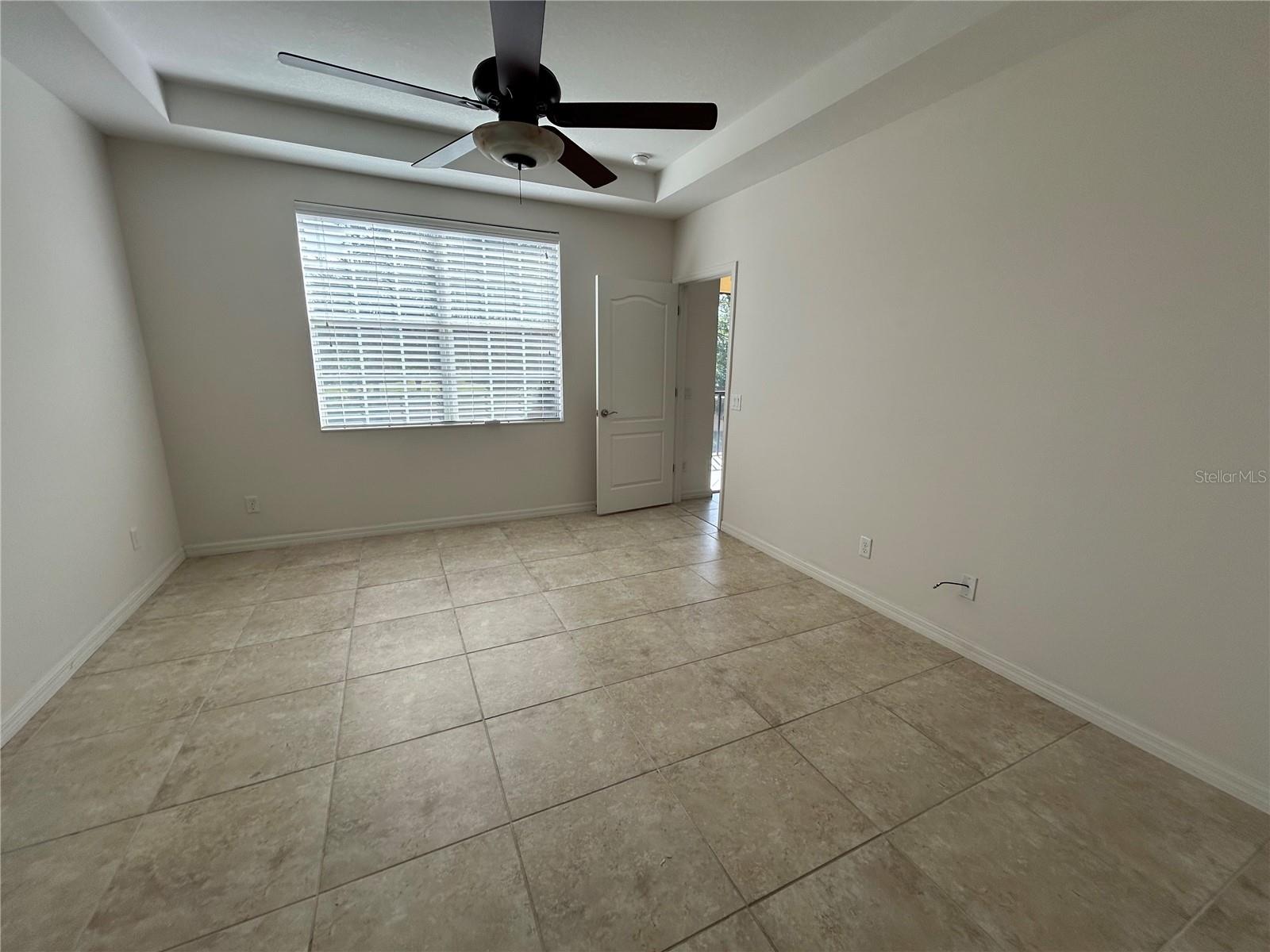 MIRAMAR LAGOONS AT LAKEWOOD RANCH III - Residential Lease