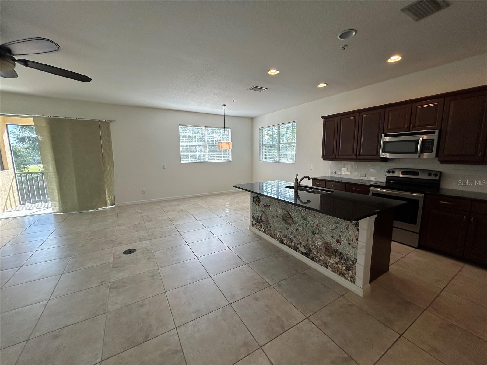 MIRAMAR LAGOONS AT LAKEWOOD RANCH III - Residential Lease