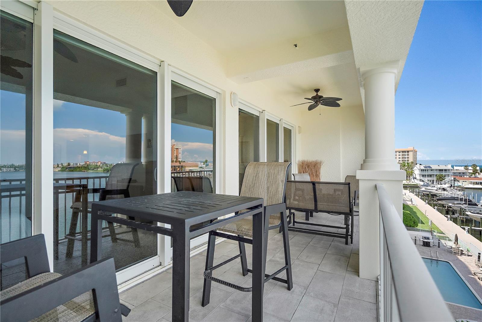 LAS BRISAS CONDO - Residential