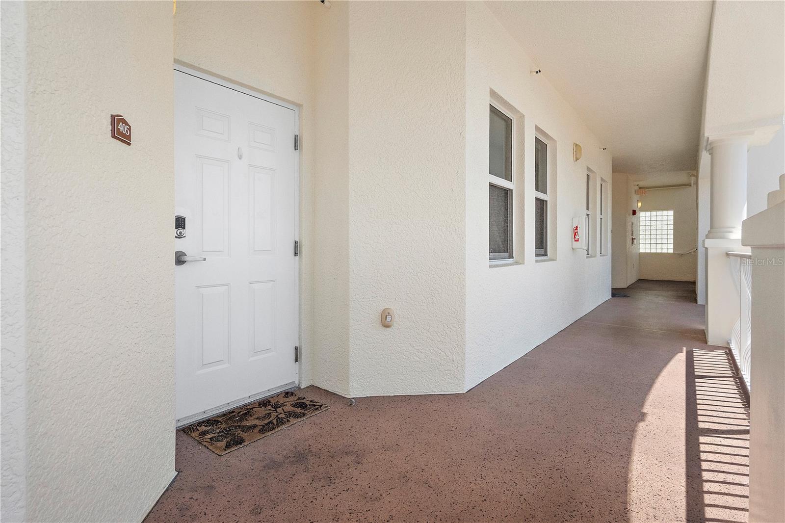 LAS BRISAS CONDO - Residential