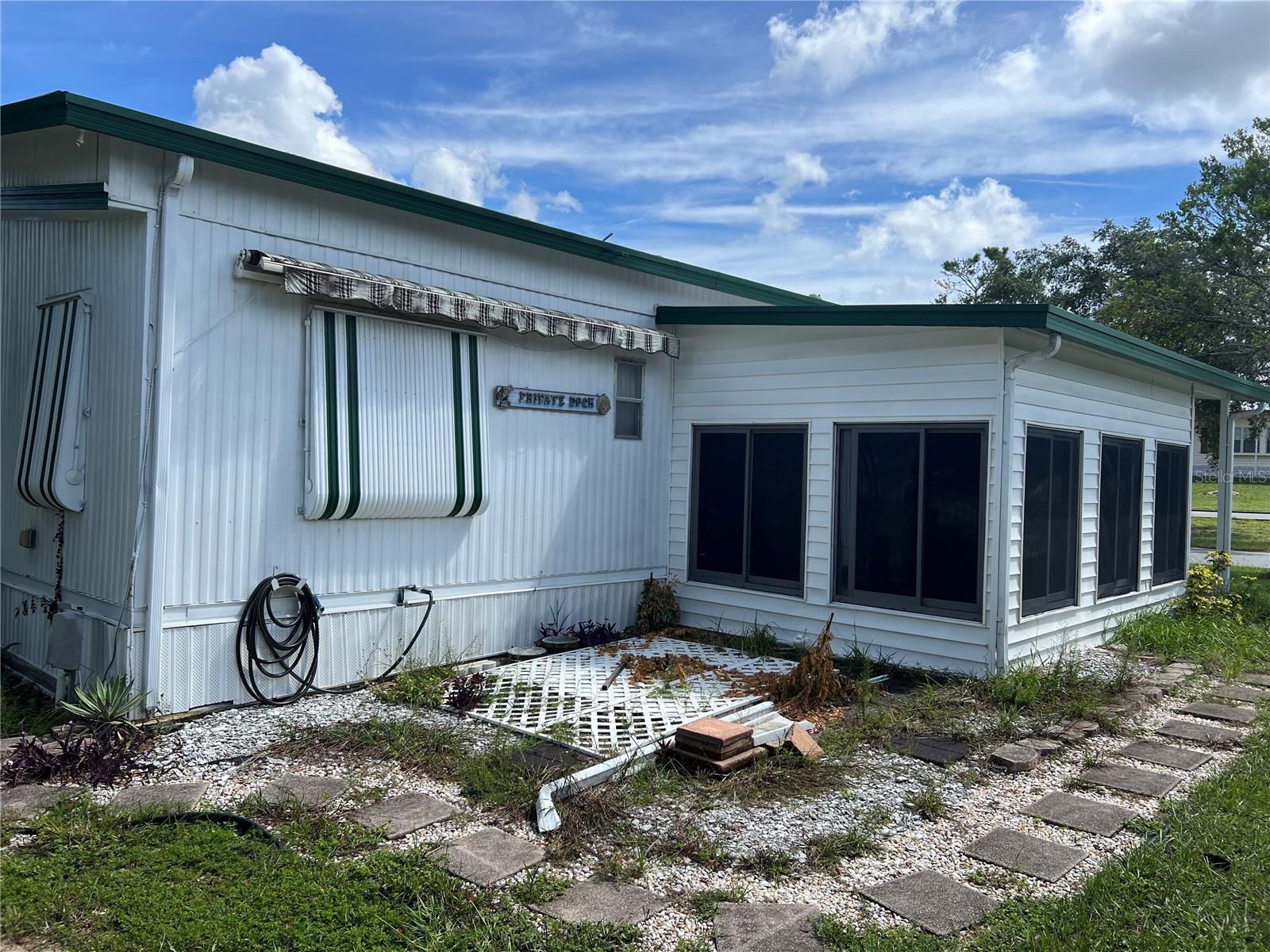 Photo 10 of 20 of 8966 HIGHPOINT BOULEVARD mobile home