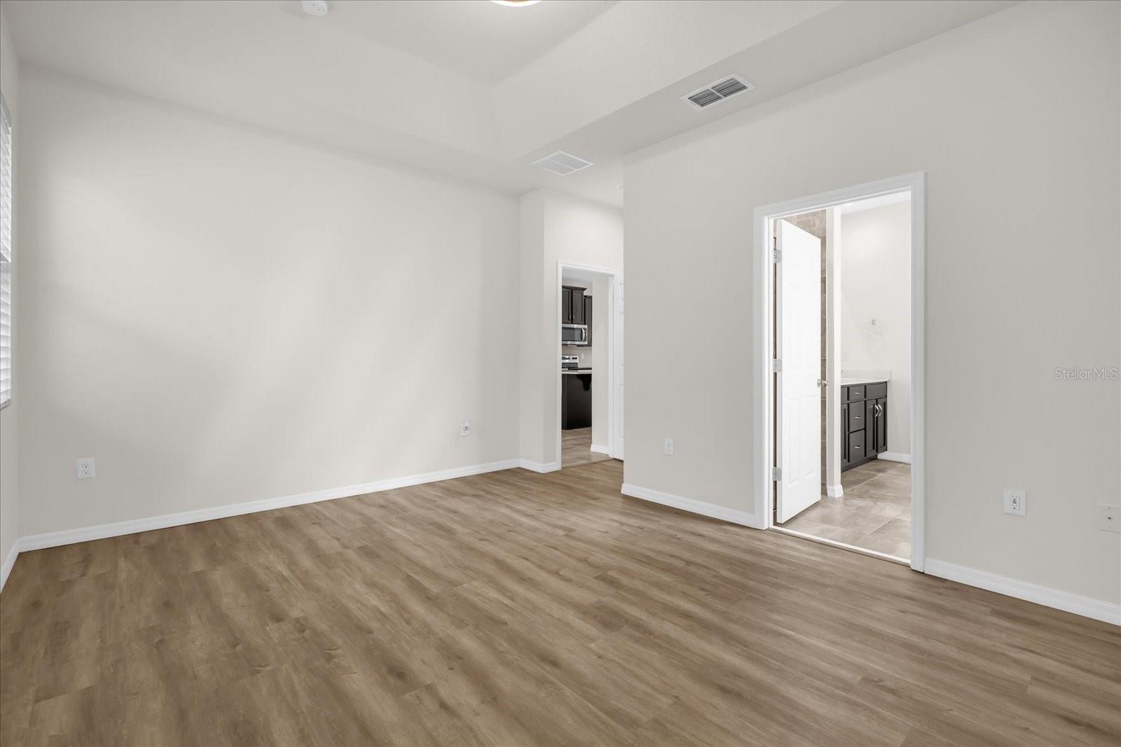 TAPESTRY PH 5 - Residential Lease