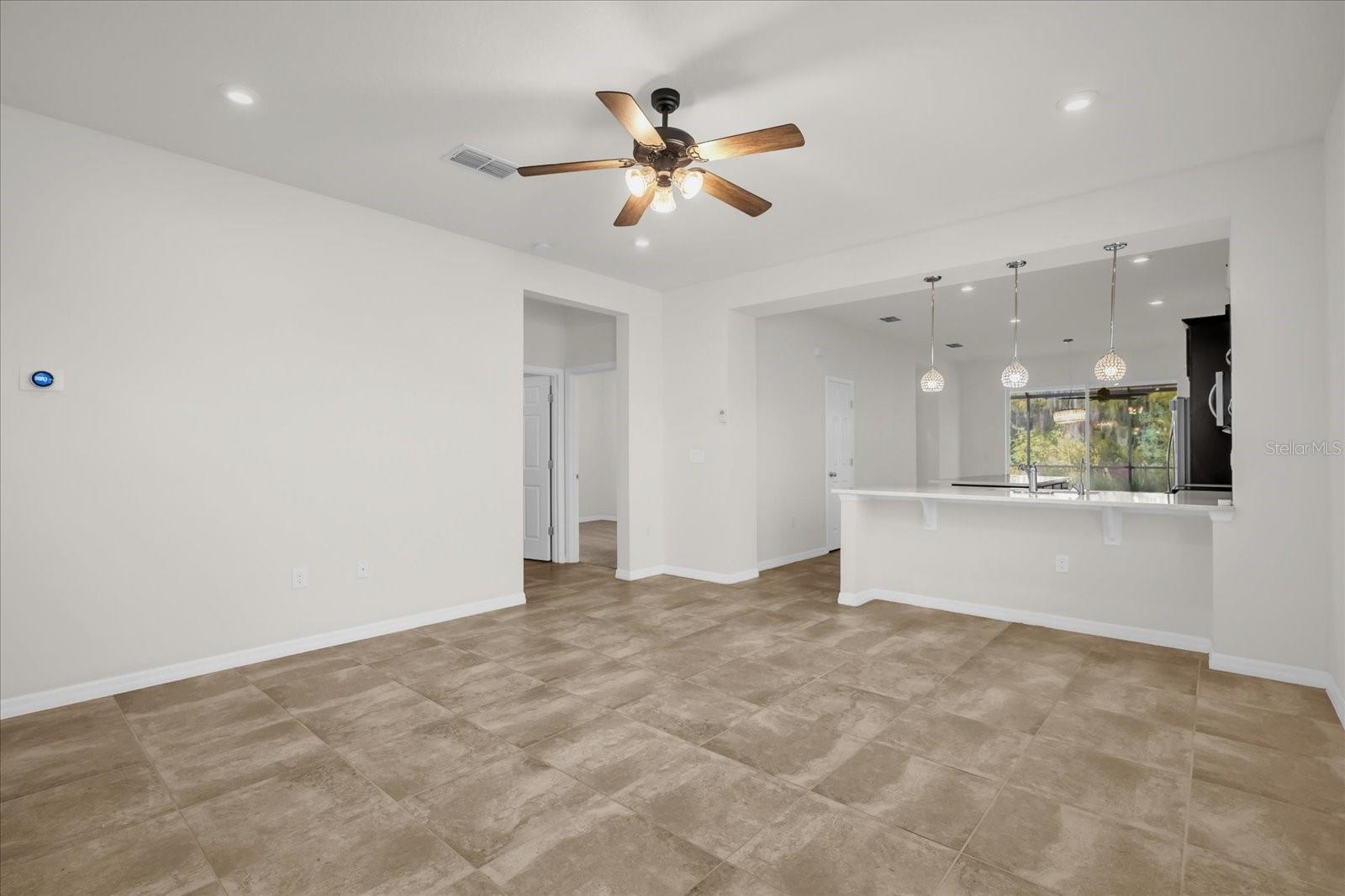 TAPESTRY PH 5 - Residential Lease