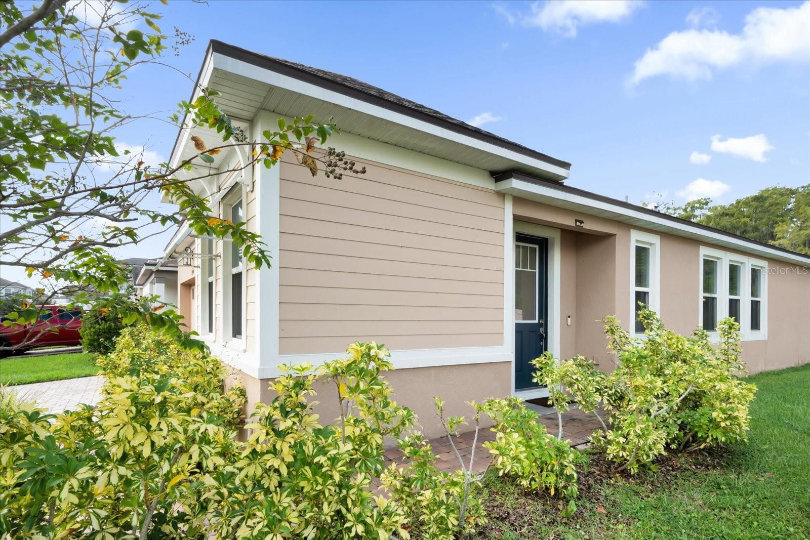 TAPESTRY PH 5 - Residential Lease