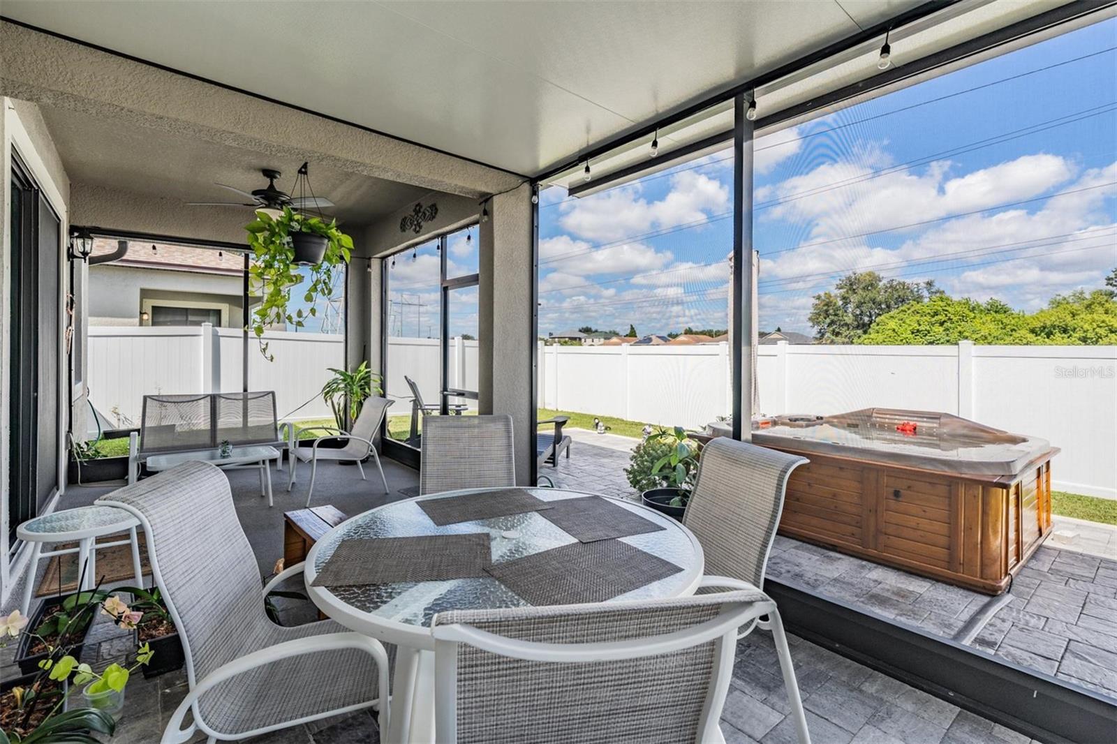 CAMDEN WOODS PH 2 - Residential