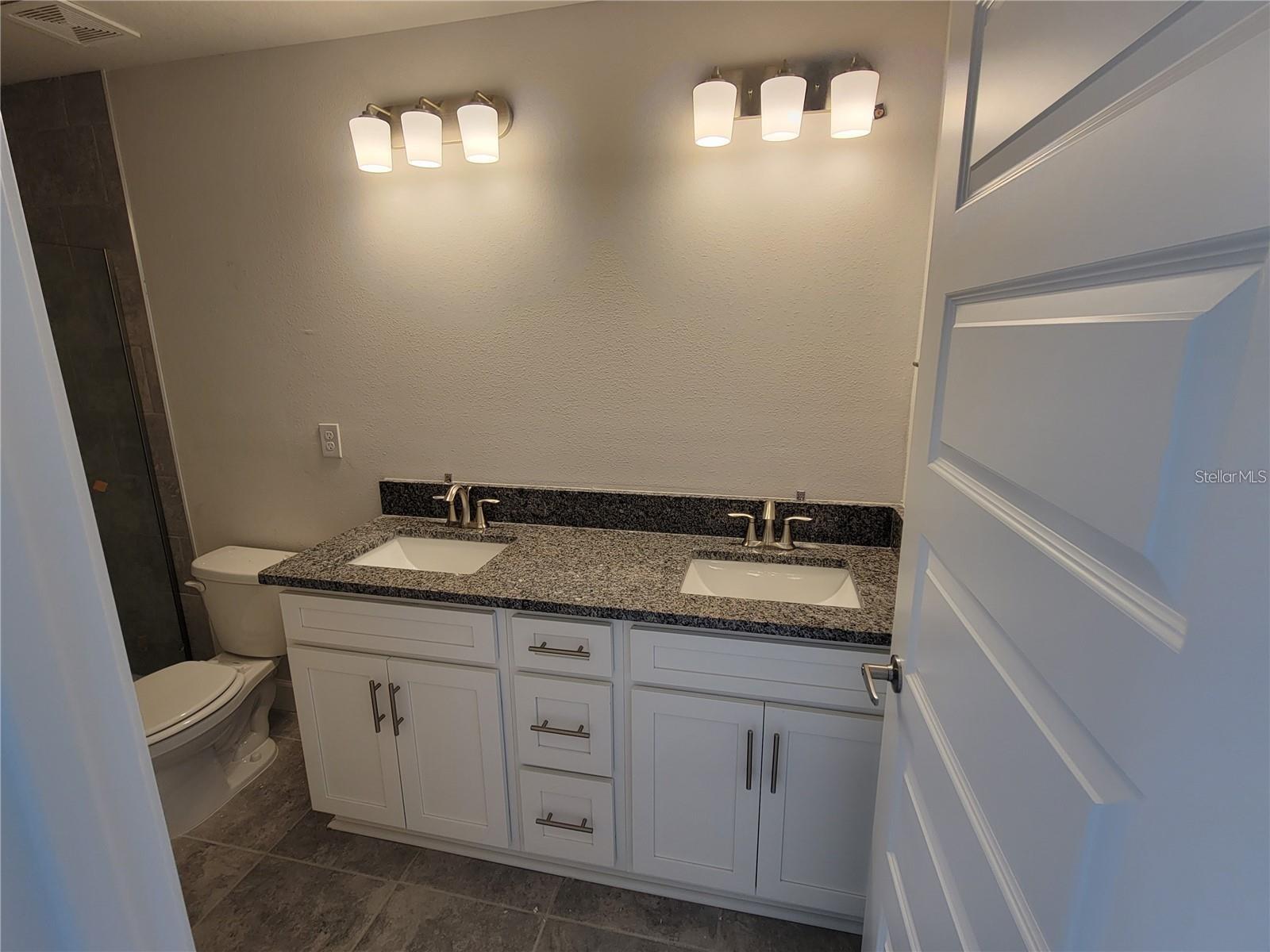 HIGHLAND HILLS - Residential