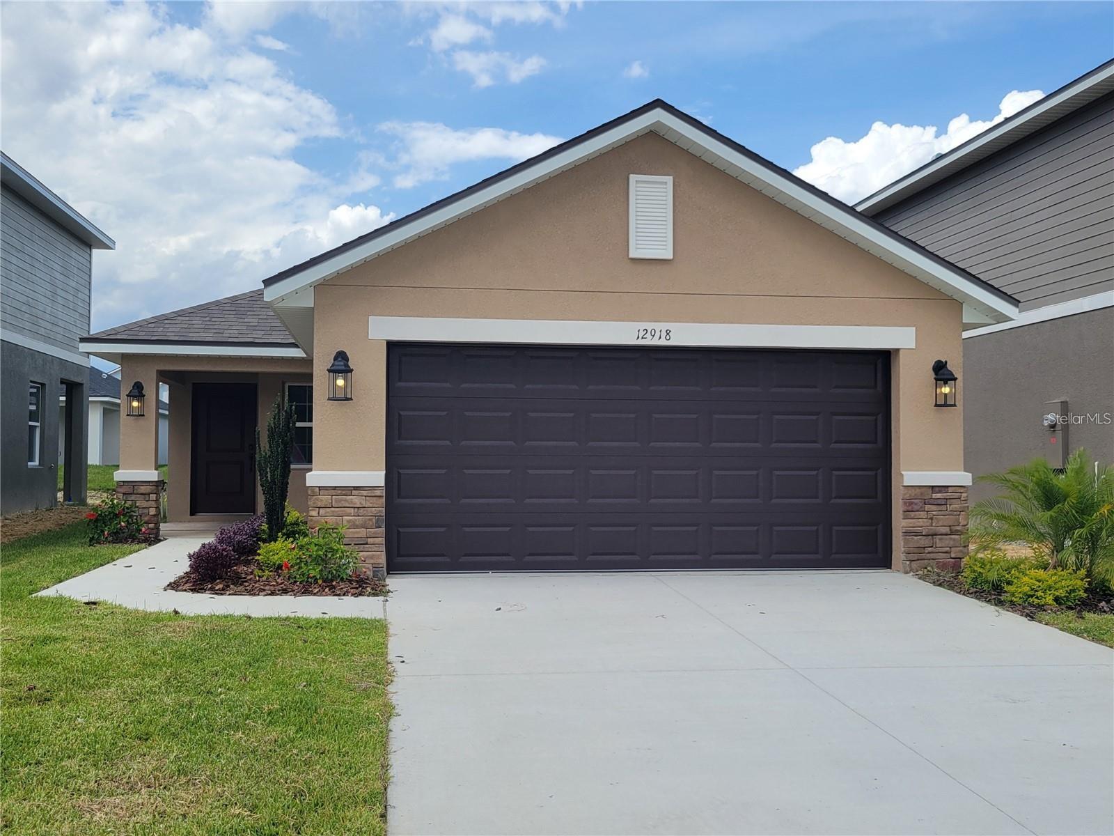 HIGHLAND HILLS - Residential