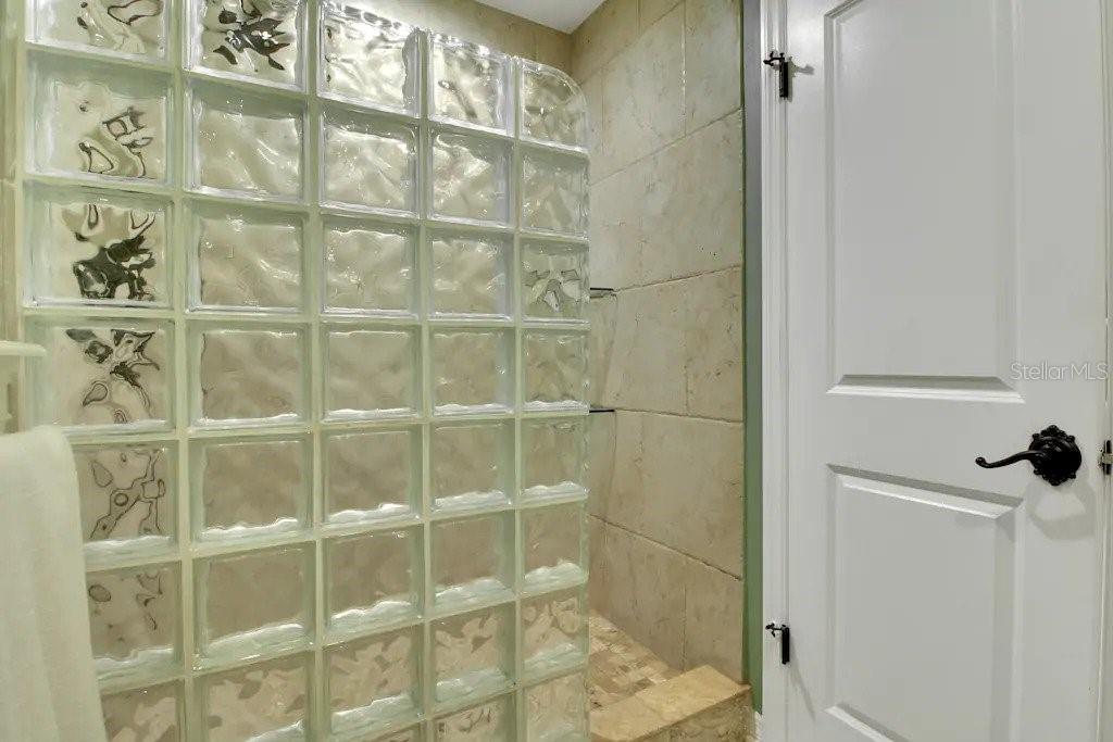 LEMON BAY ESTATES 01 - Residential Lease
