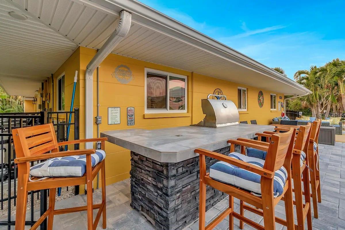 LEMON BAY ESTATES 01 - Residential Lease