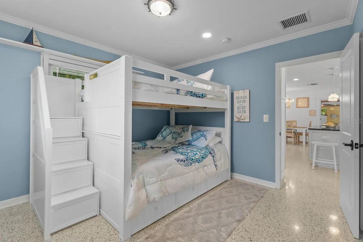LEMON BAY ESTATES 01 - Residential Lease