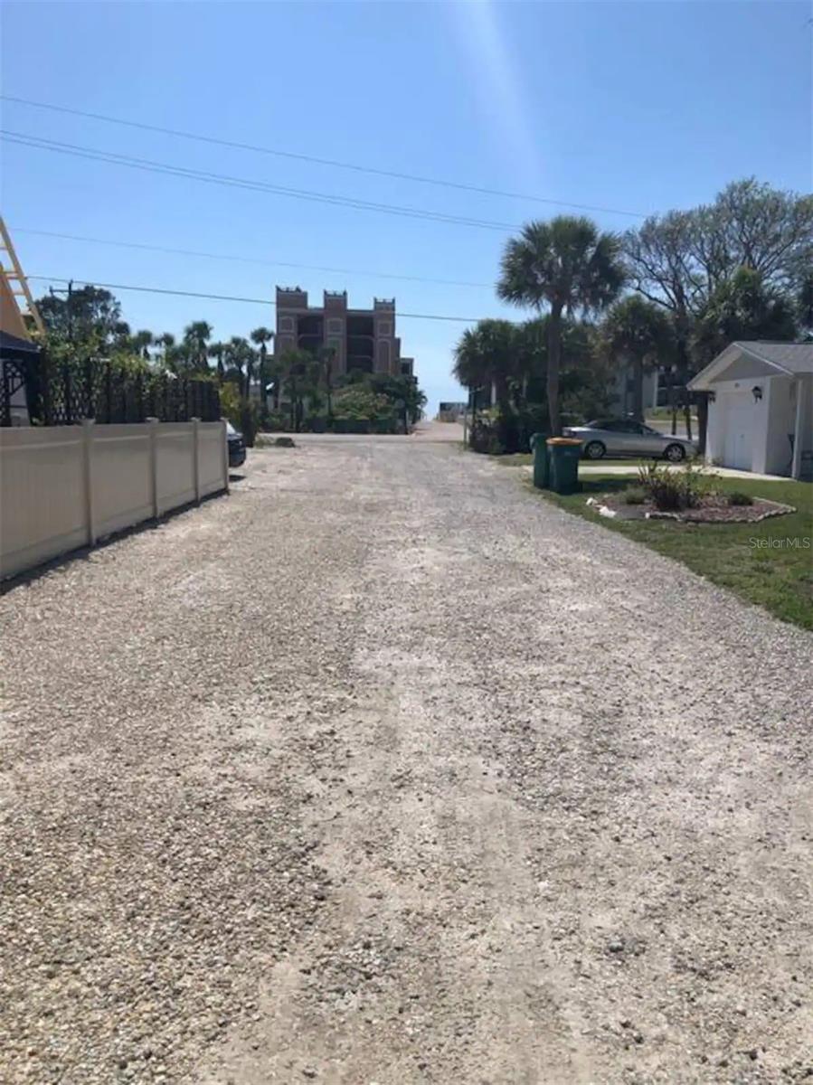 LEMON BAY ESTATES 01 - Residential Lease