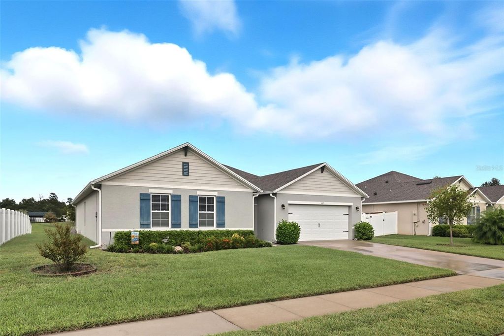 Photo of 147 Rip Cord Lane, Deland, FL 32724 (MLS # V4945228)