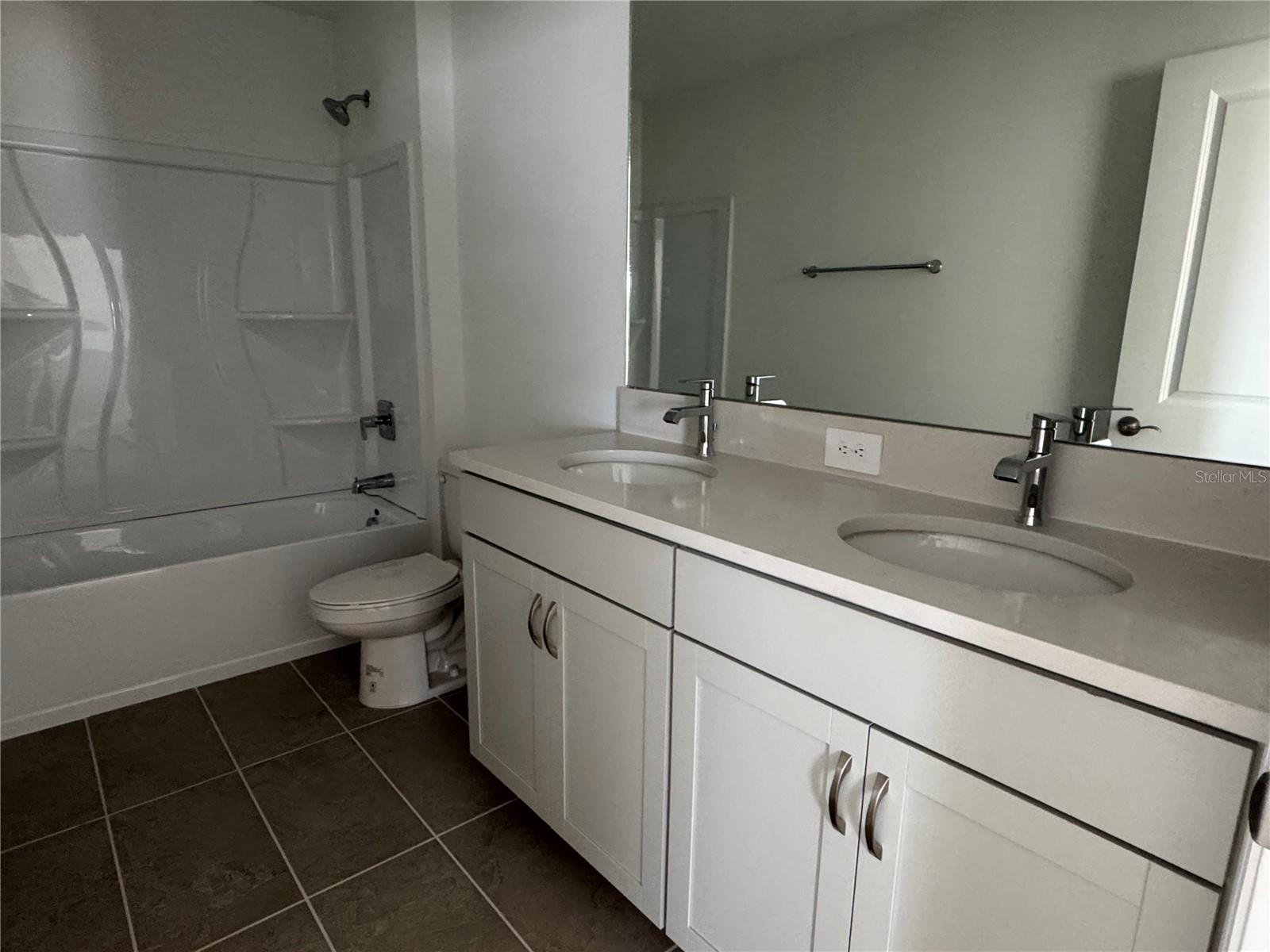 SOUTHPOINTE - Residential