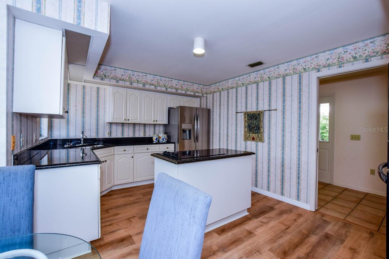 HARRINGTON LAKE - Residential