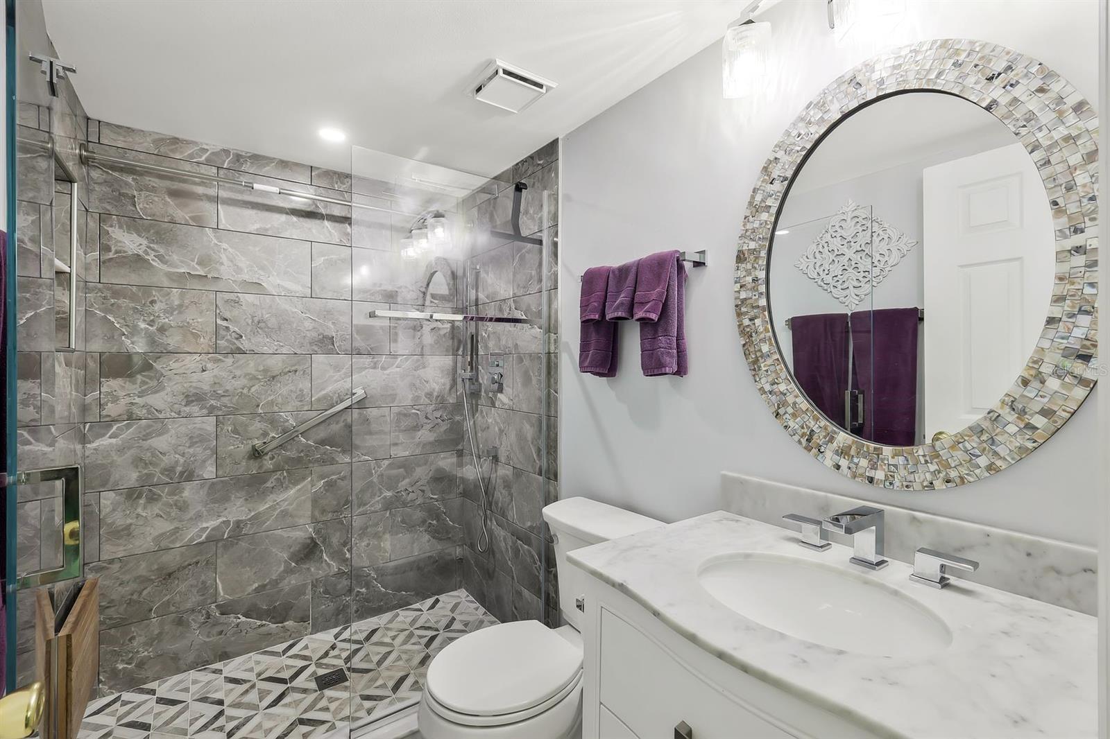 CENTRAL PARK SOUTH 01 - Residential