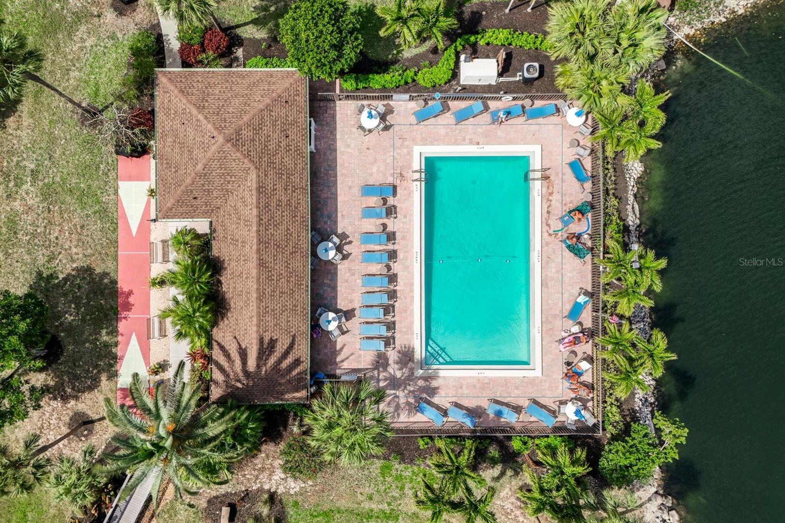 CENTRAL PARK SOUTH 01 - Residential