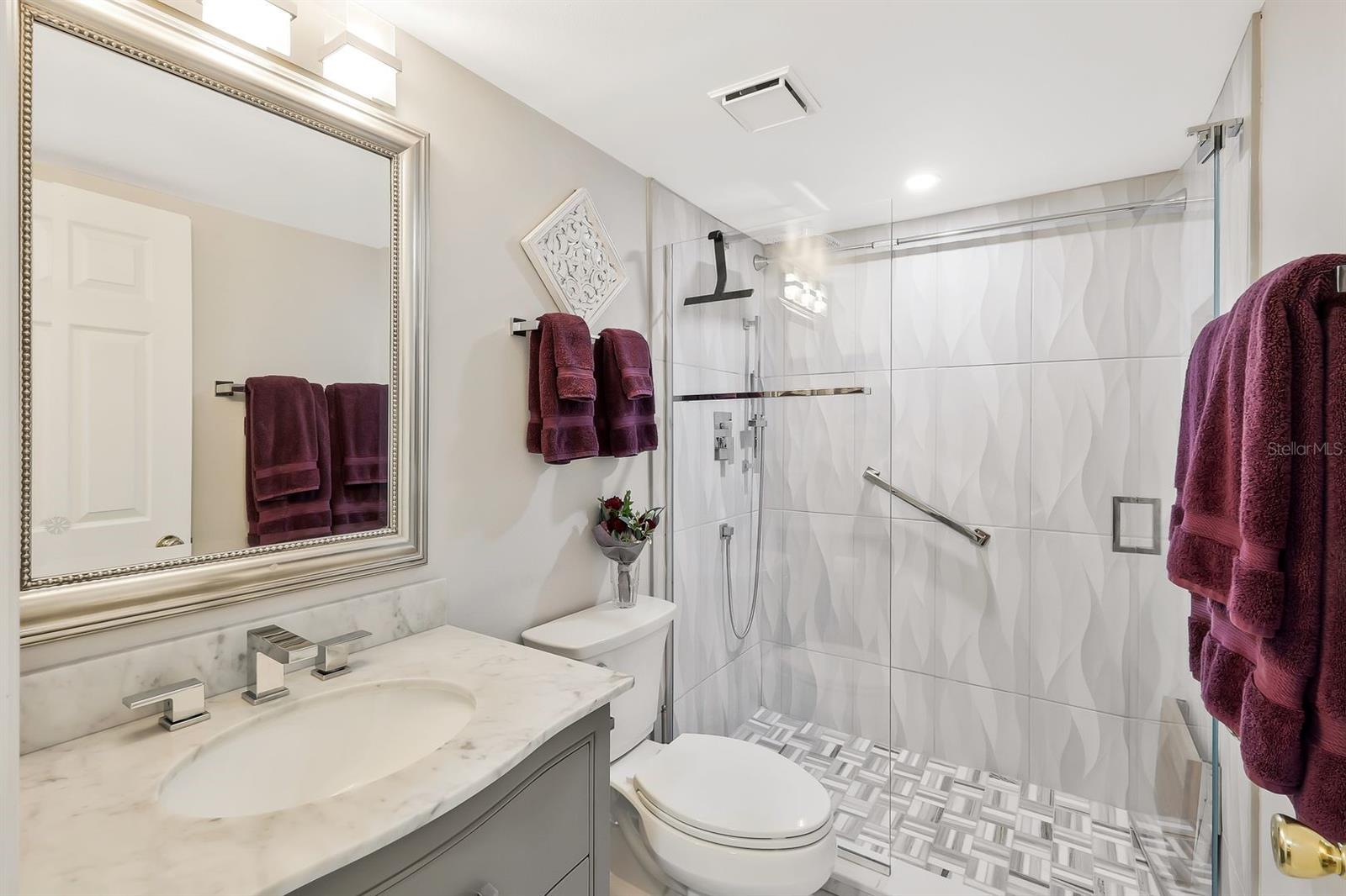 CENTRAL PARK SOUTH 01 - Residential