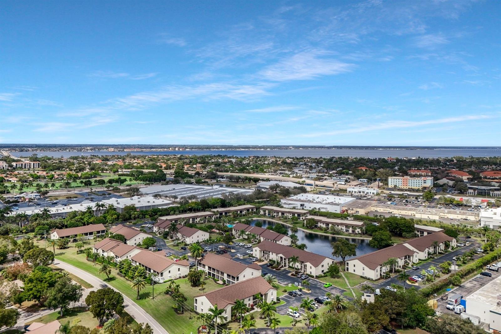 CENTRAL PARK SOUTH 01 - Residential