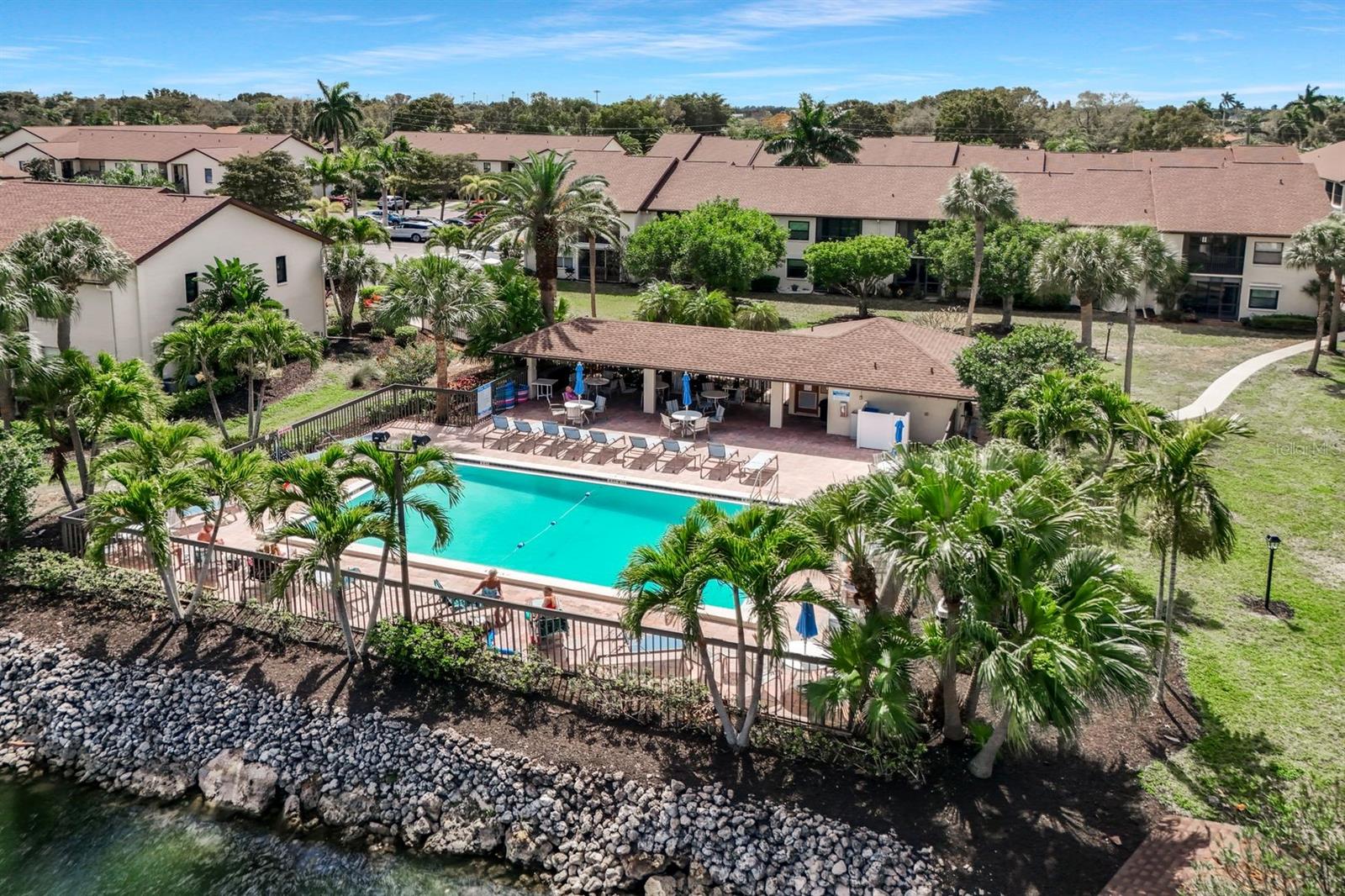 CENTRAL PARK SOUTH 01 - Residential