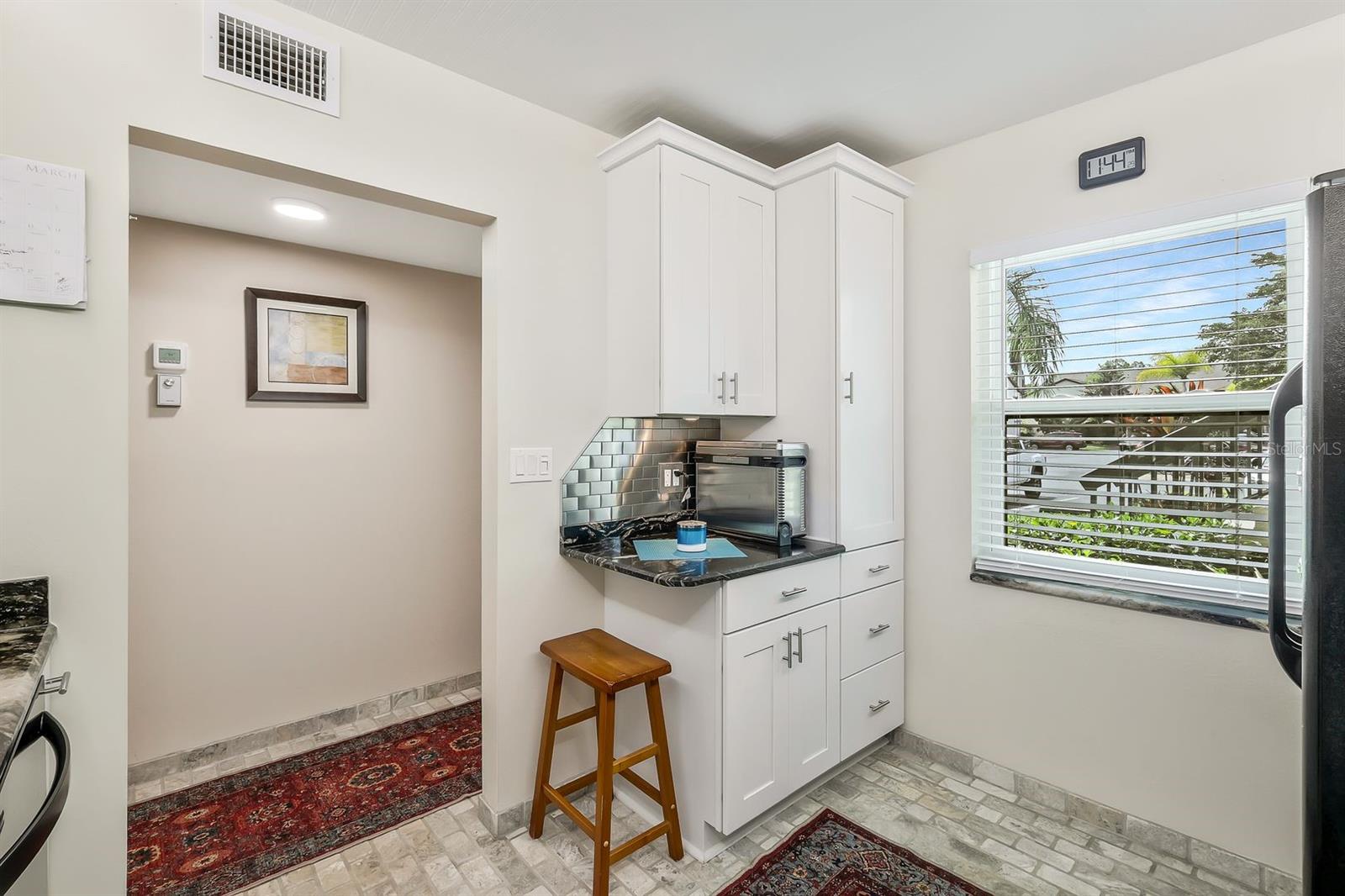 CENTRAL PARK SOUTH 01 - Residential