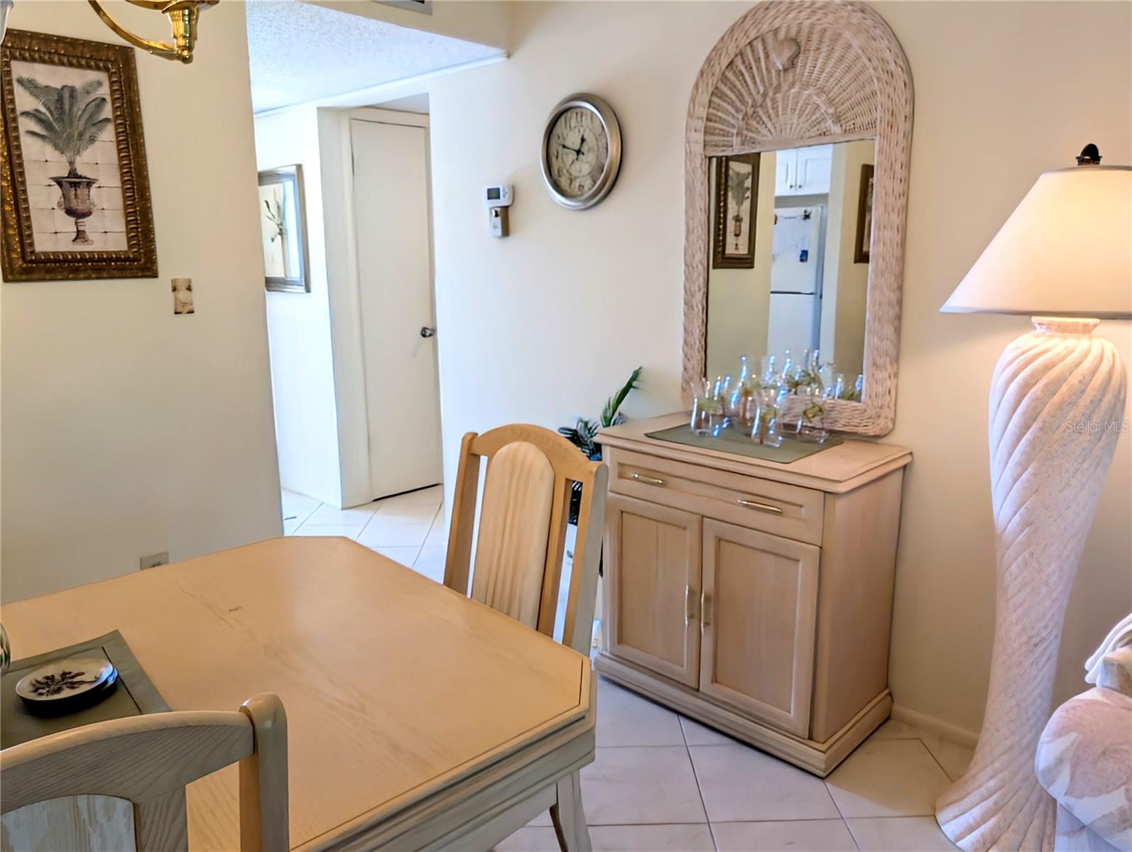 BAYSHORE ON THE LAKE APTS II SEC 3 - Residential