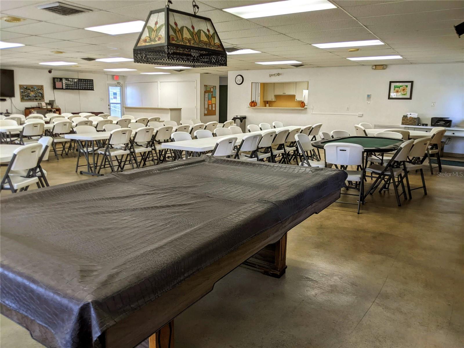 BAYSHORE ON THE LAKE APTS II SEC 3 - Residential