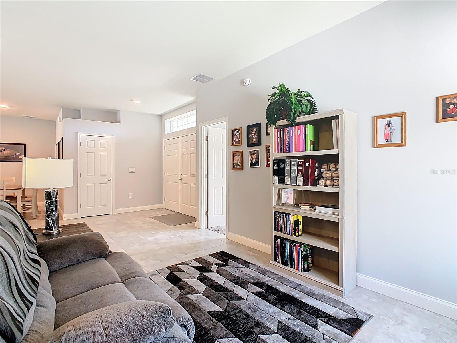 JULIANA VILLAGE - Residential