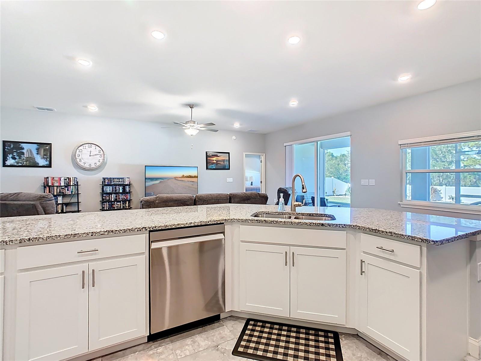 JULIANA VILLAGE - Residential