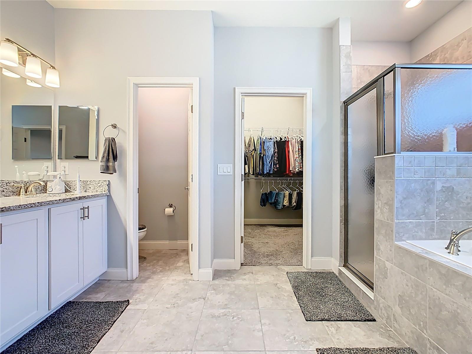 JULIANA VILLAGE - Residential