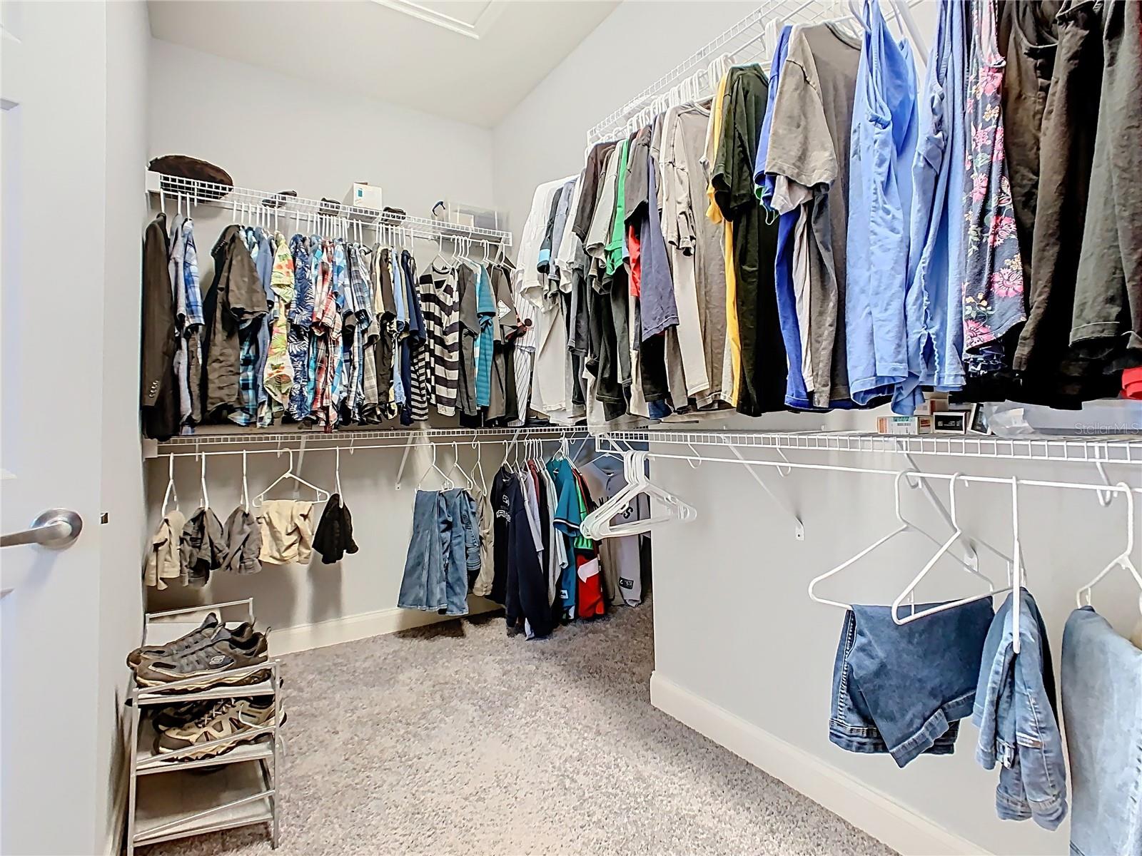 JULIANA VILLAGE - Residential