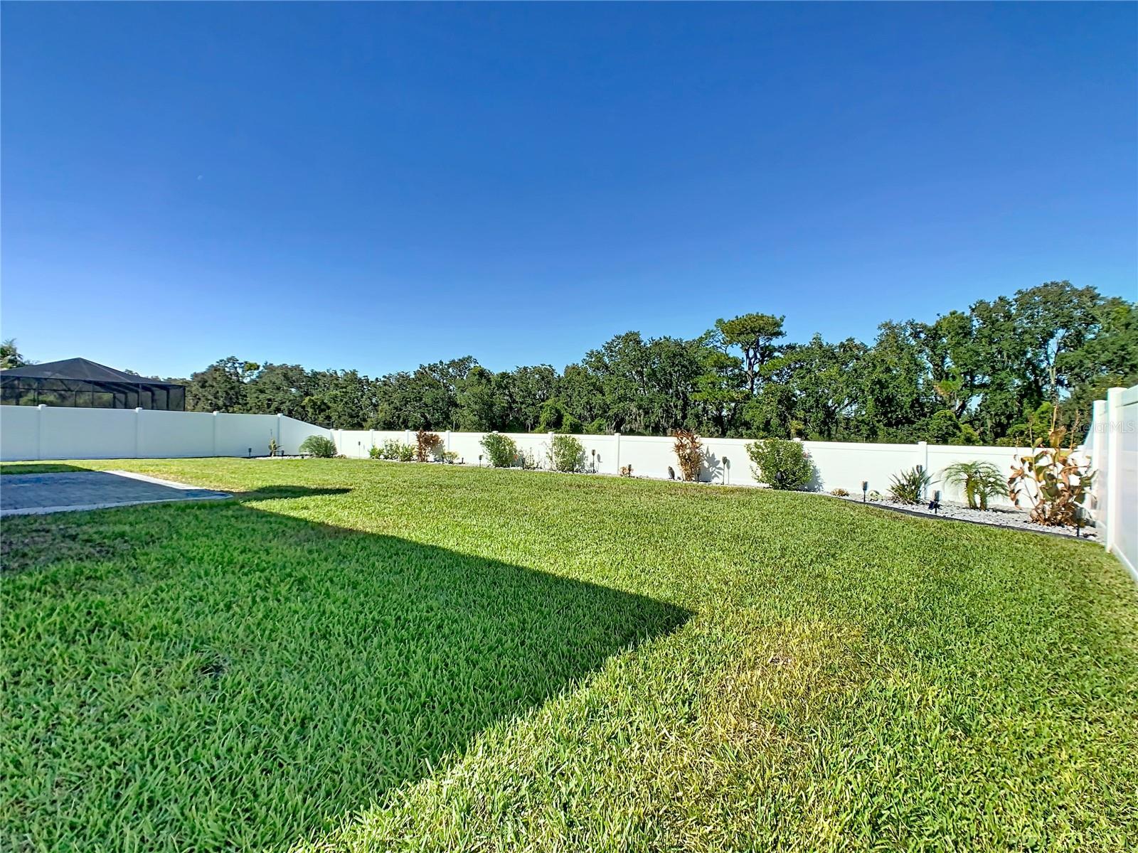 JULIANA VILLAGE - Residential