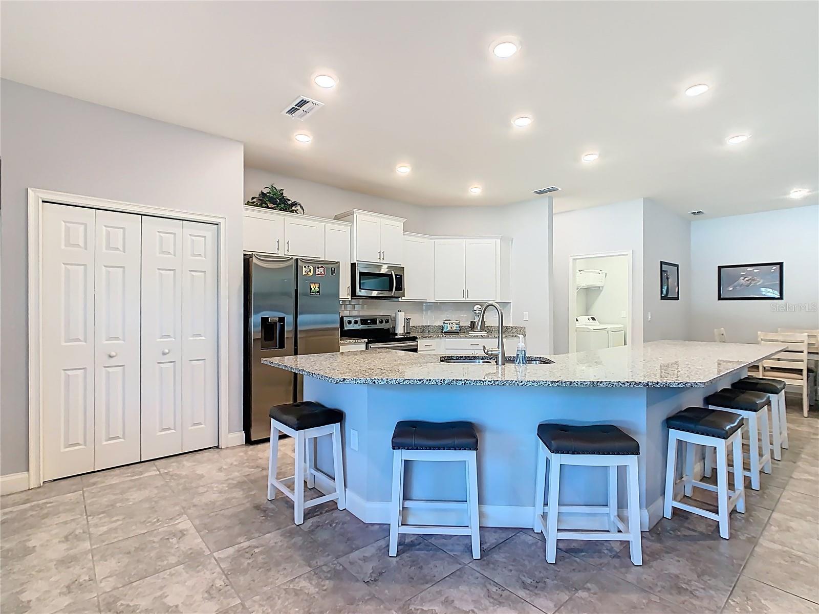 JULIANA VILLAGE - Residential