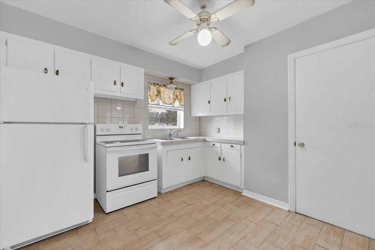 MEADOWBROOK PARK SUB - Residential