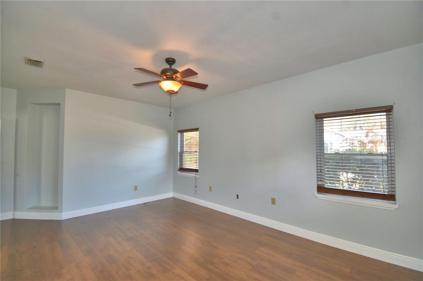 TRACY TERRACE - Residential