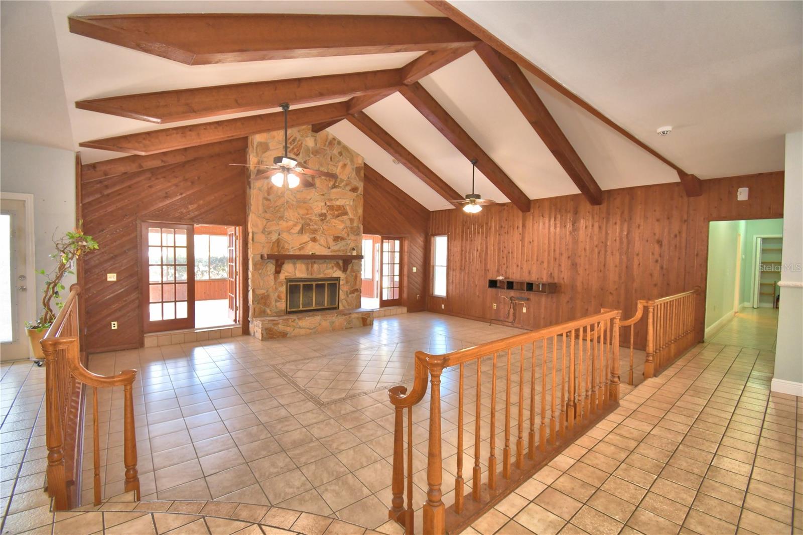 TRACY TERRACE - Residential