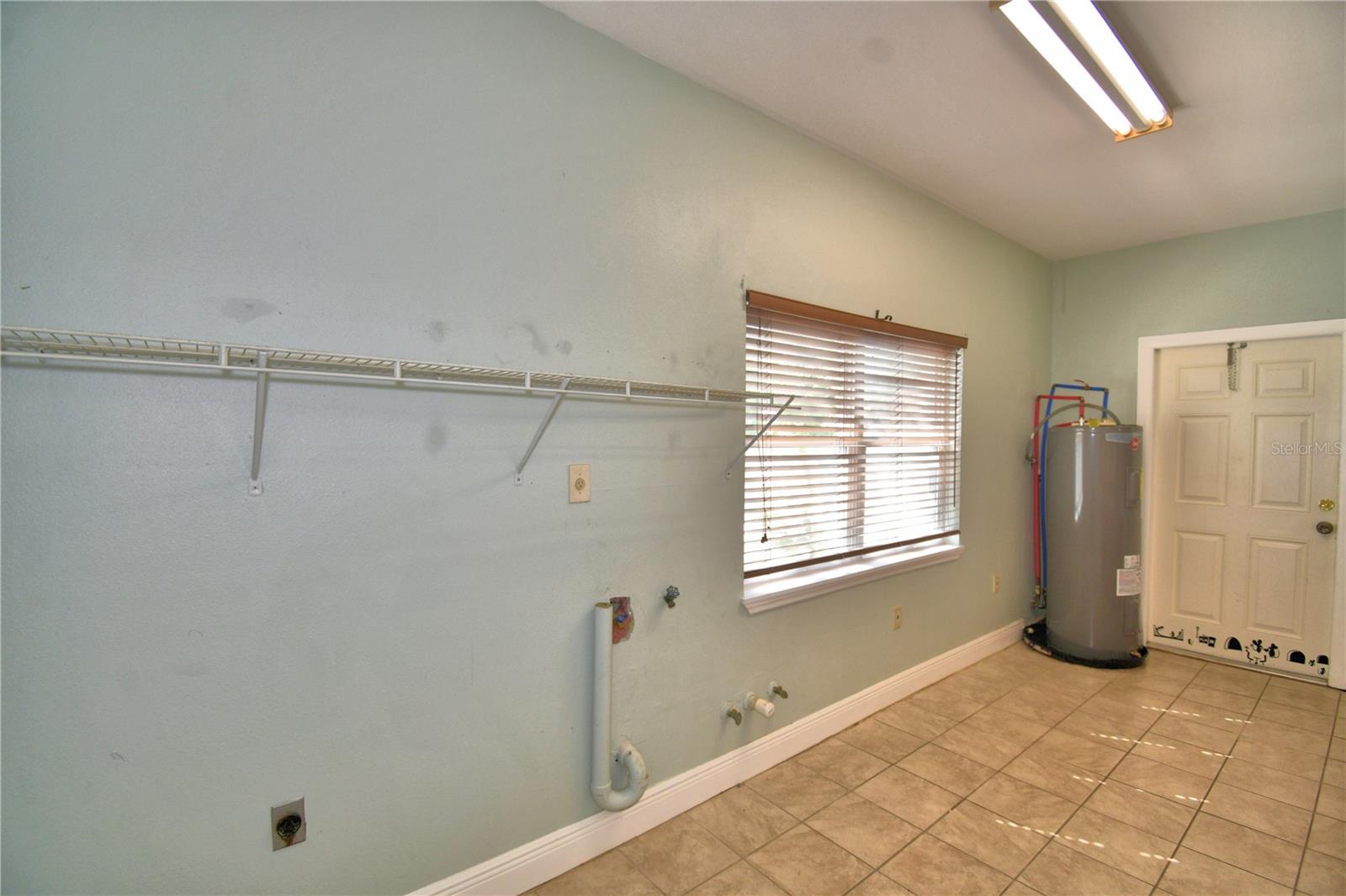 TRACY TERRACE - Residential