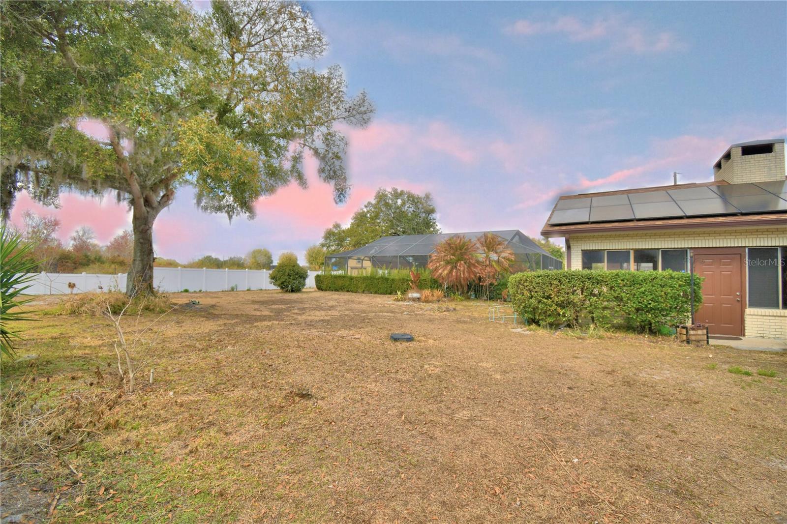 TRACY TERRACE - Residential