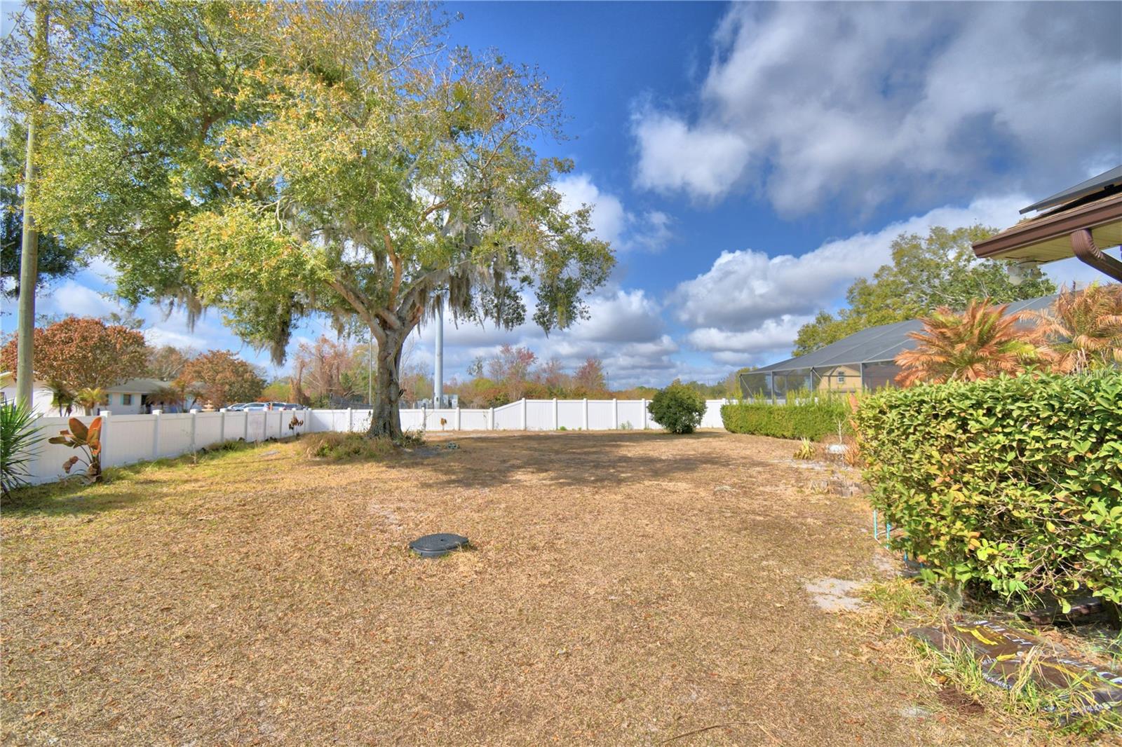 TRACY TERRACE - Residential