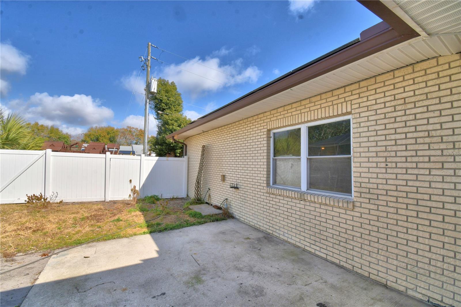 TRACY TERRACE - Residential