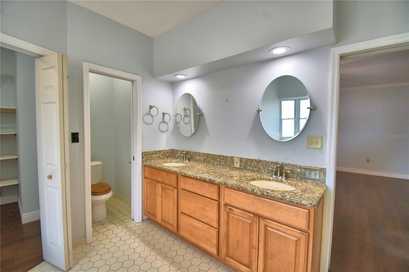 TRACY TERRACE - Residential