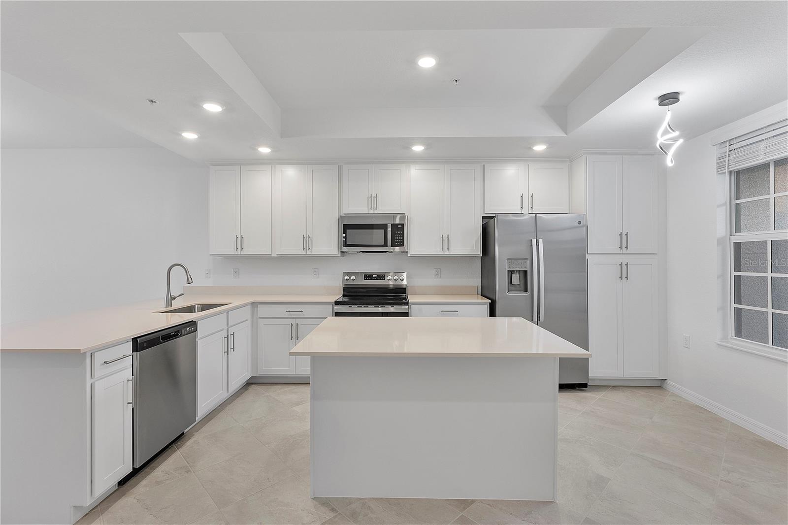 WEBBS RESERVE - Residential Lease