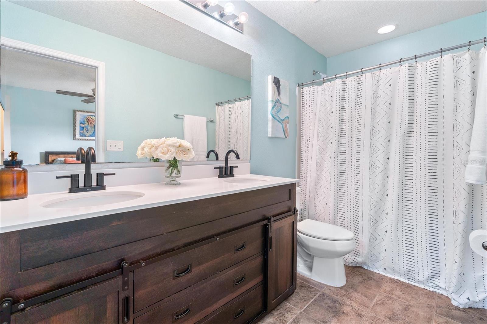 SOUTH TUSCANY VILLAGE - Residential