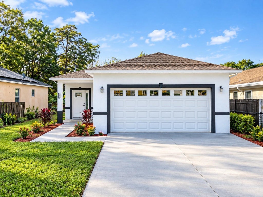 Photo of 4612 Carter Street, Orlando, FL 32811 (MLS # O6448963)
