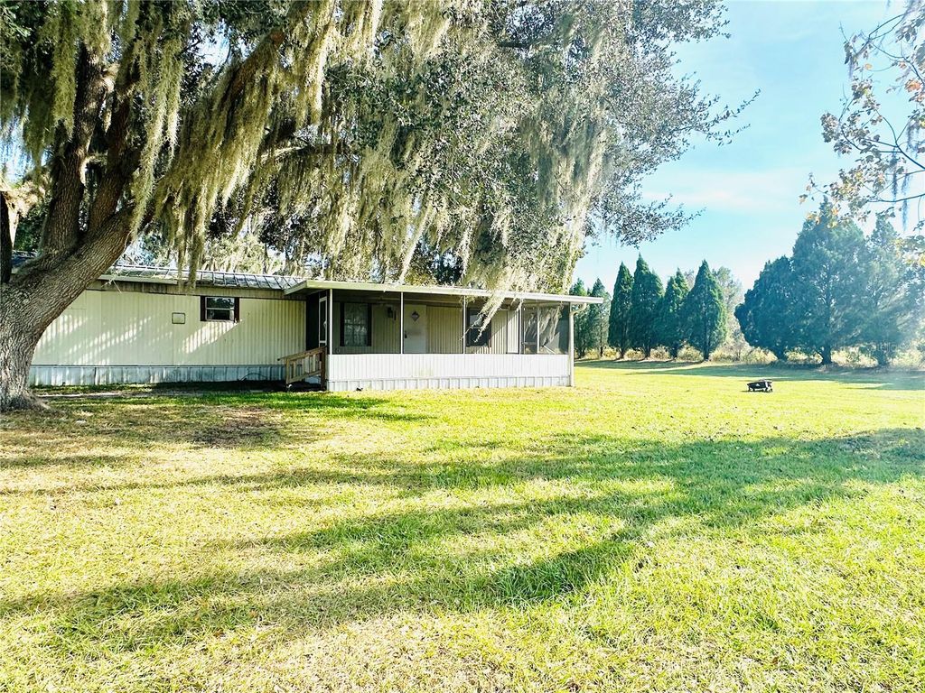 Photo of 610 Grove Drive, Bartow, FL 33830 (MLS # K4903452)