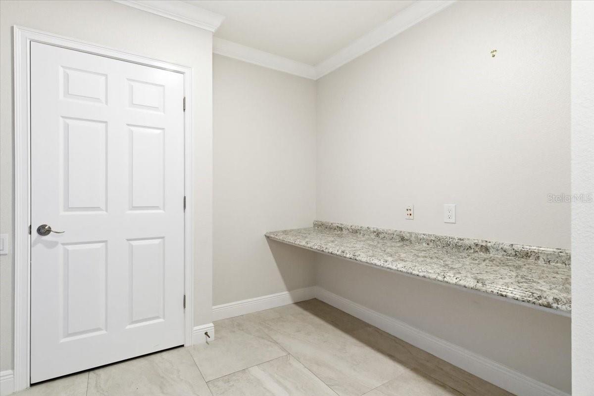 THE MOORINGS AT EDGEWATER - Residential