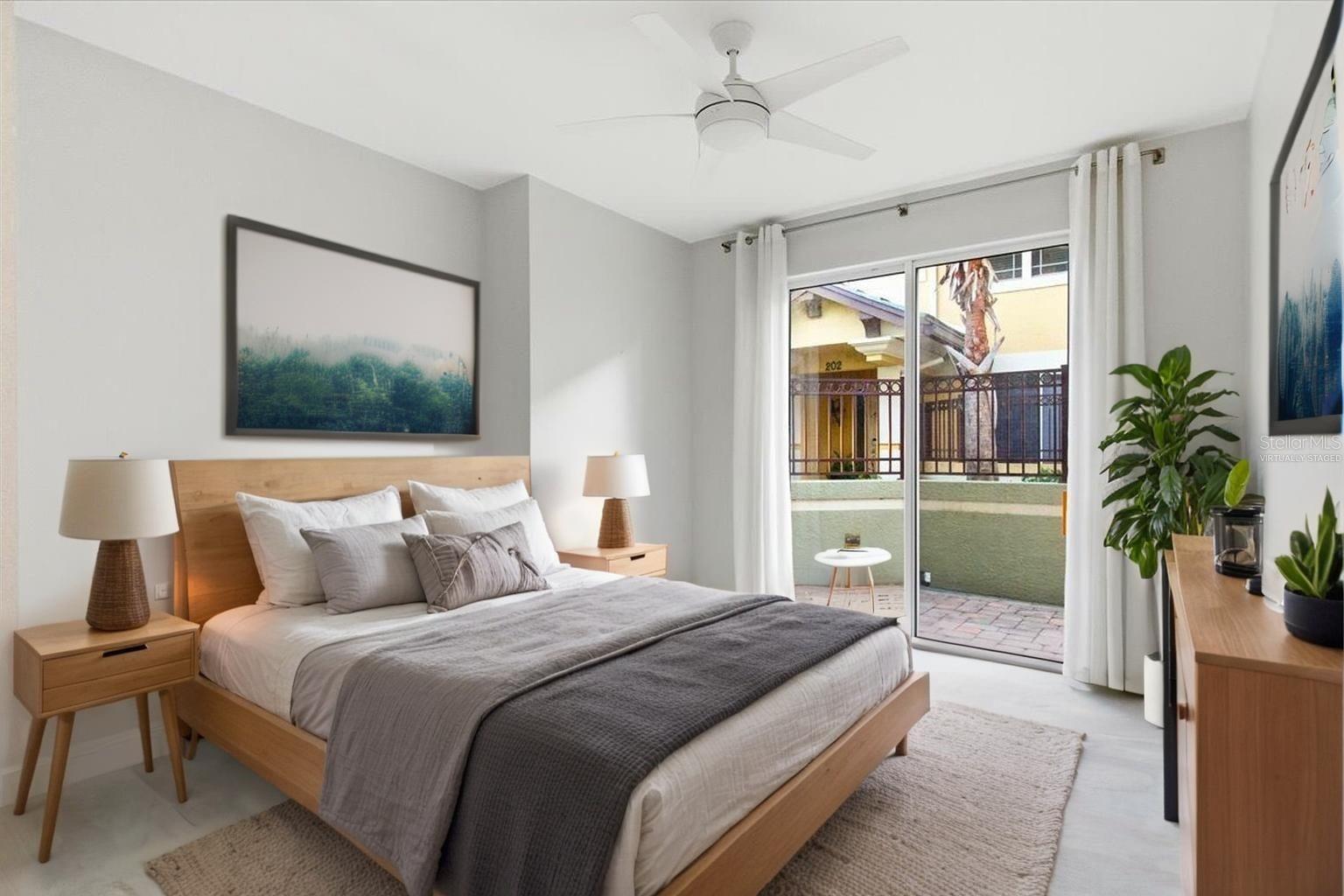 THE MOORINGS AT EDGEWATER - Residential