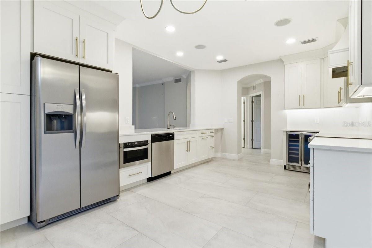 THE MOORINGS AT EDGEWATER - Residential